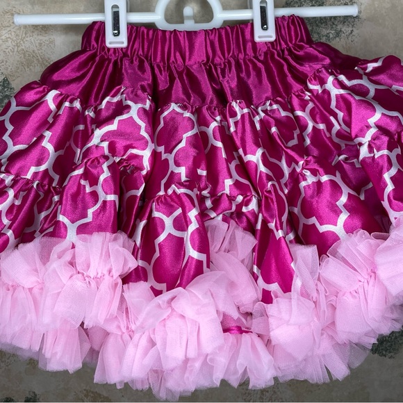 Toddler Quatrefoil Petti Skirt - Picture 4 of 7